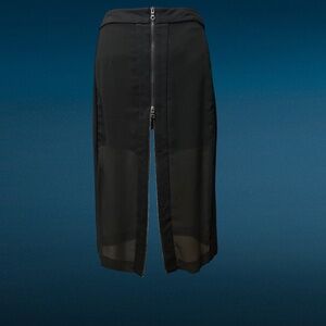 BCBG Mesh Pencil Skirt with full length duo zipper front closure. Size 6